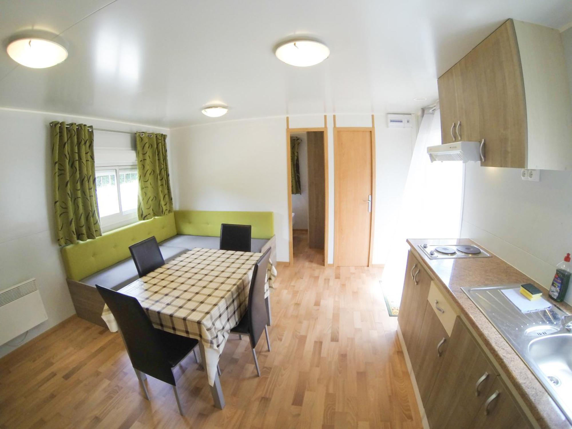 Camping L'Espelt ลาโปบลา เด ลีเญต ห้อง รูปภาพ