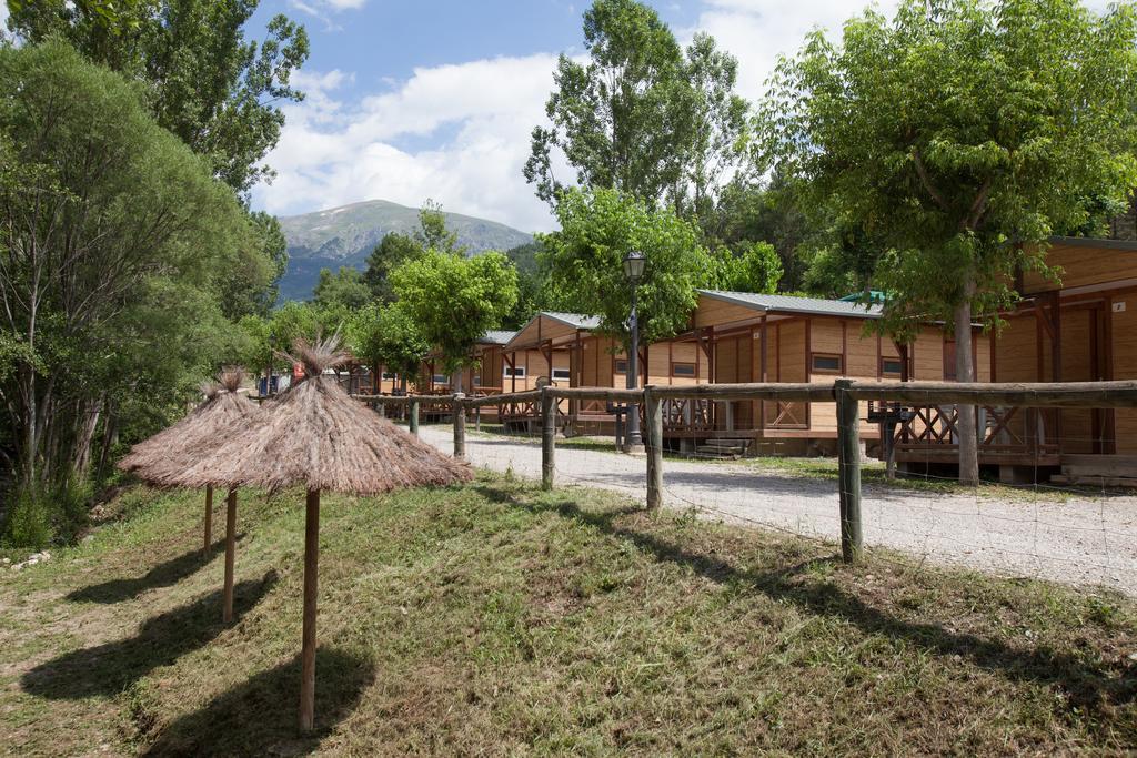 Camping L'Espelt ลาโปบลา เด ลีเญต ห้อง รูปภาพ